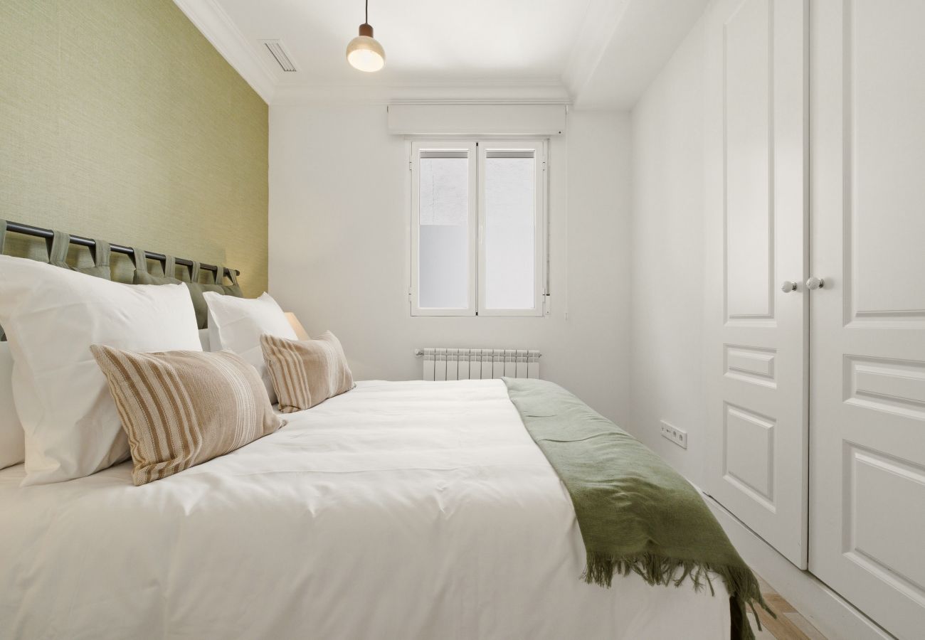 Apartment in Madrid - Casa Cortes VIII apartment in Madrid 