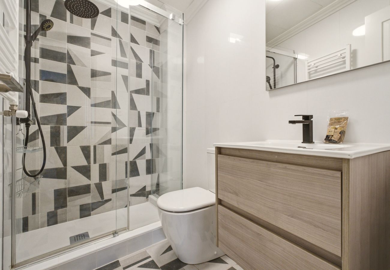 Apartment in Madrid - Casa Cortes X apartment in Madrid 