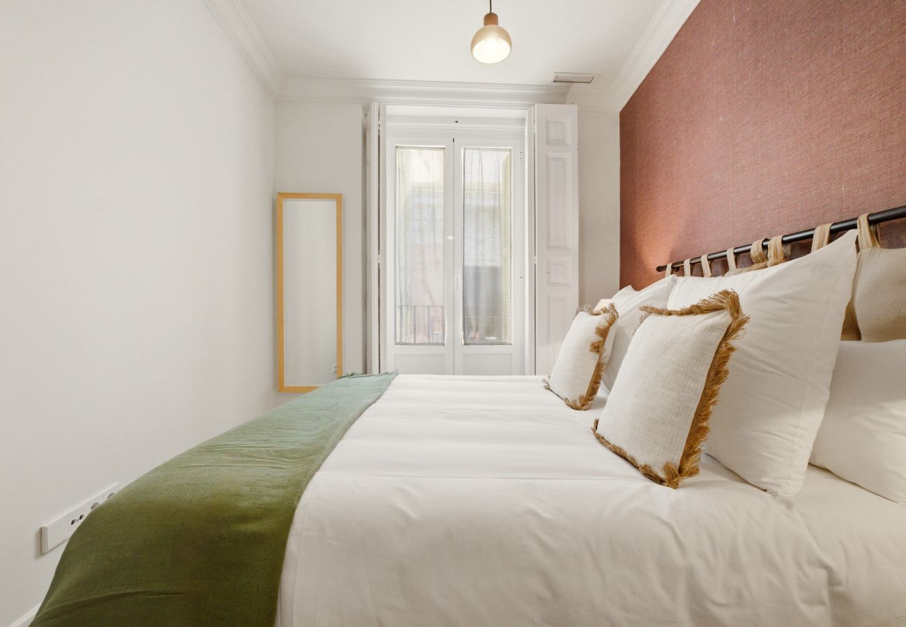 Apartment in Madrid - Casa Cortes X apartment in Madrid 