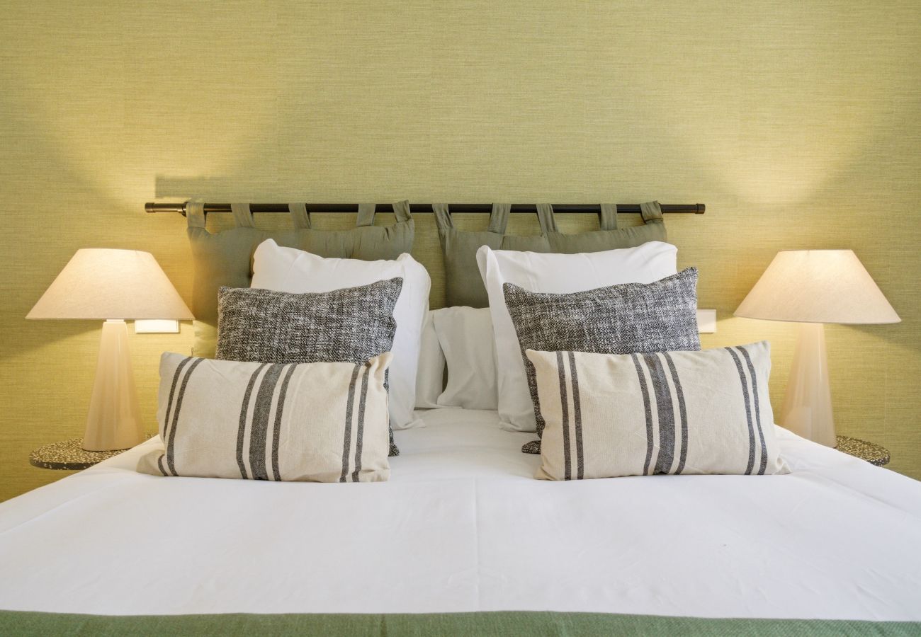 Apartment in Madrid - Casa Cortes X apartment in Madrid 