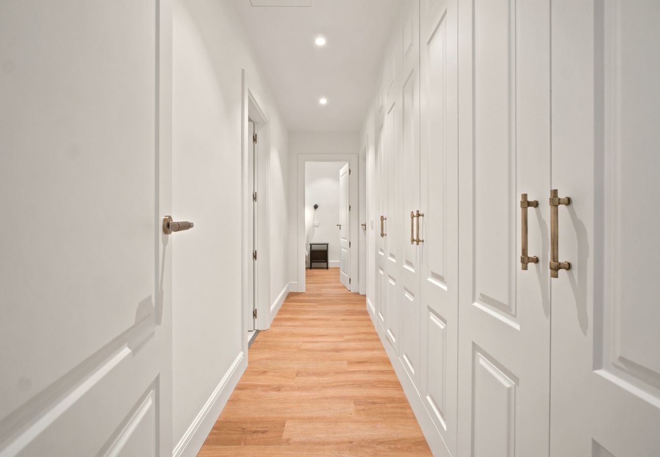 Apartment in Madrid - The Alcala Luxe IV apartment in Madrid 