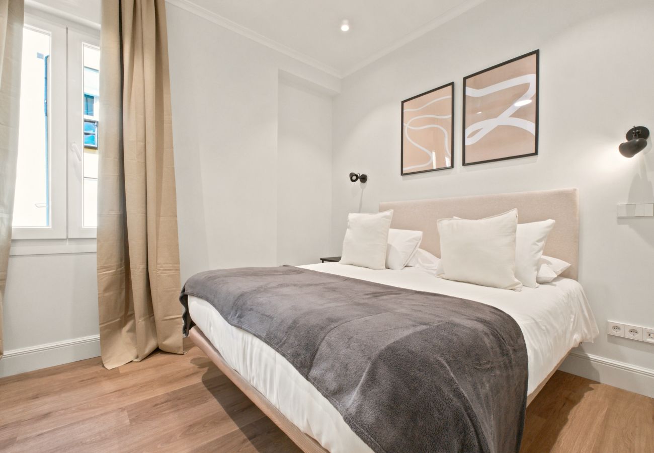 Apartment in Madrid - The Alcala Luxe IV apartment in Madrid 