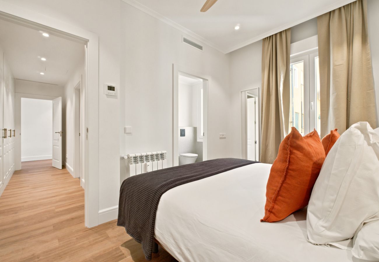 Apartment in Madrid - The Alcala Luxe IV apartment in Madrid 