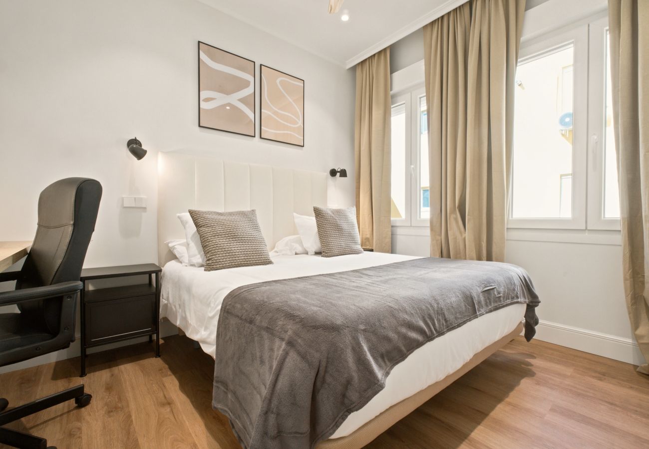Apartment in Madrid - The Alcala Luxe IV apartment in Madrid 