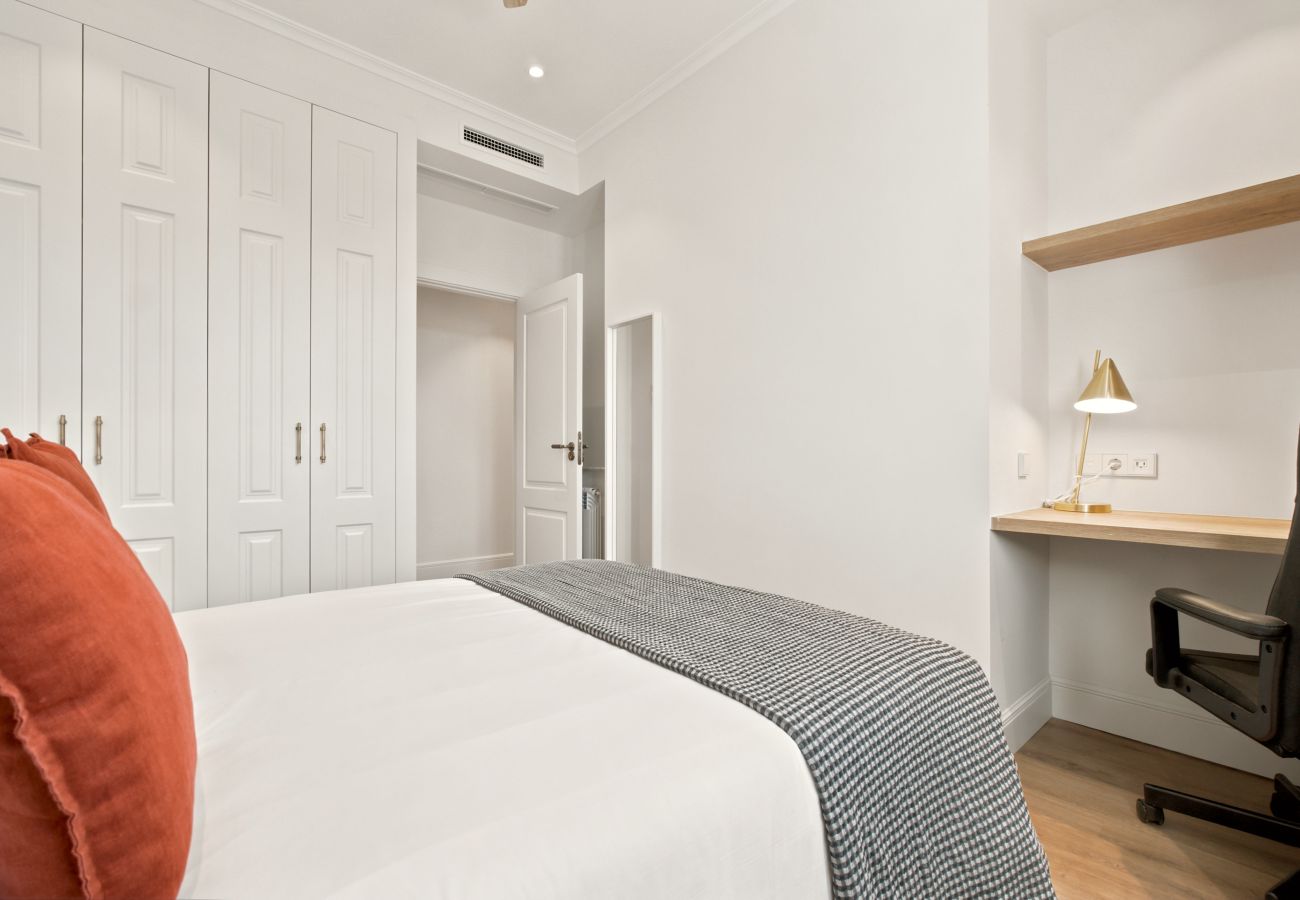 Apartment in Madrid - The Alcala Luxe V apartment in Madrid 