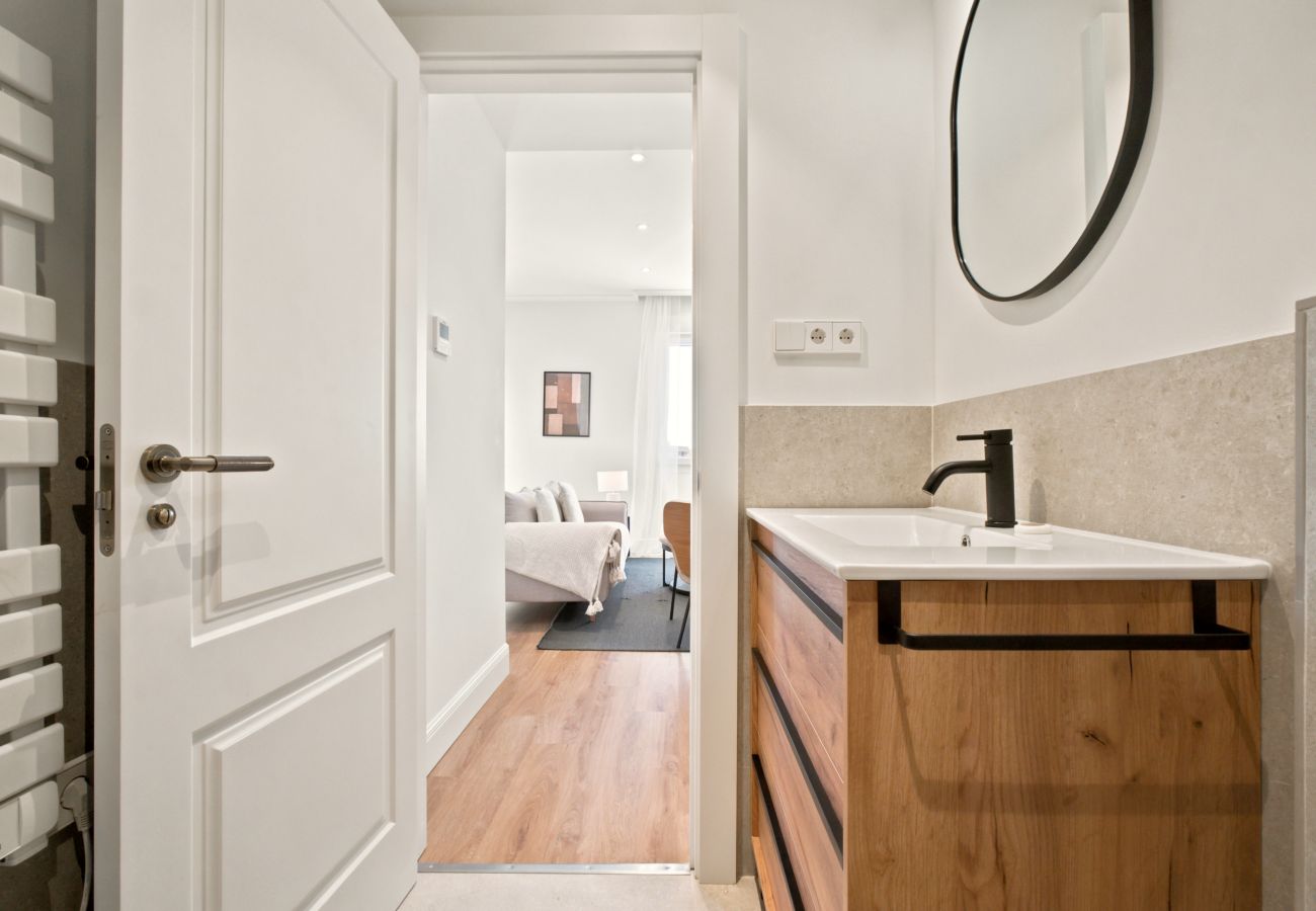 Apartment in Madrid - The Alcala Luxe VI apartment in Madrid 